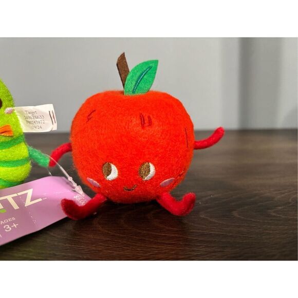 Target Spritz apple & worm felt duo figures back to school - Picture 3 of 4